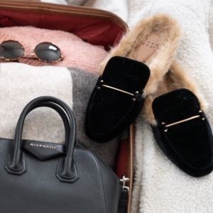 Black mules with fur inside BRAND NEW